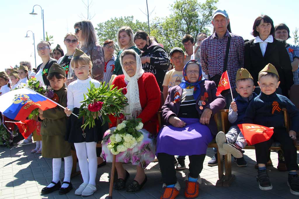 Парад Победы в Мелиховской состоялся
