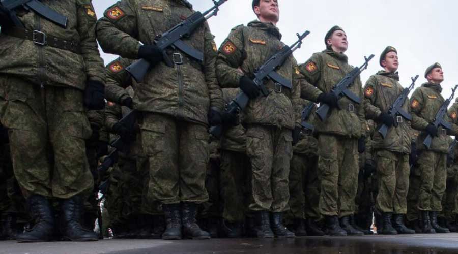 В Госдуму внесли законопроект о повышении призывного возраста